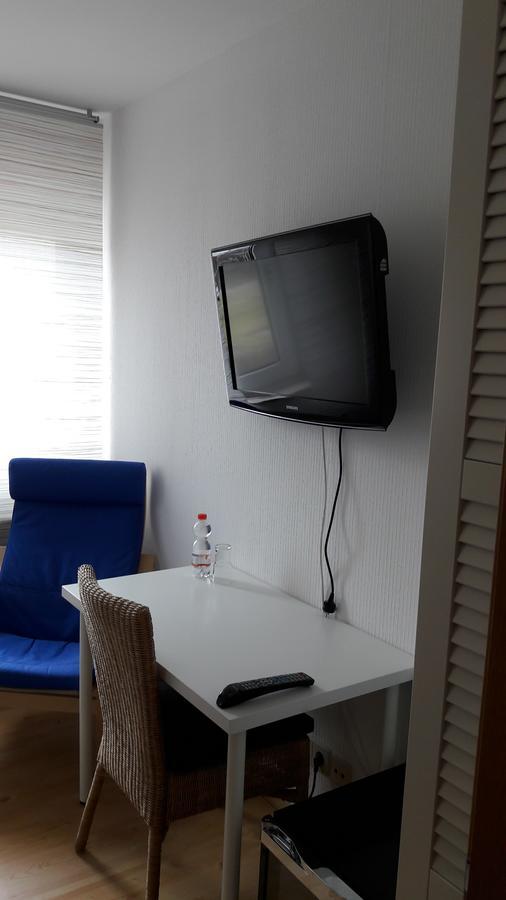 Arkadia Hotel Burgwedel  Bagian luar foto