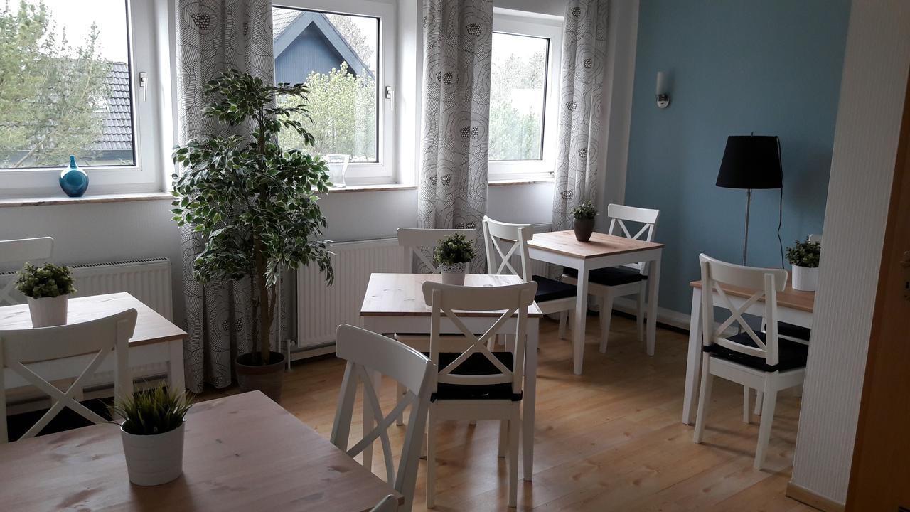 Arkadia Hotel Burgwedel  Bagian luar foto