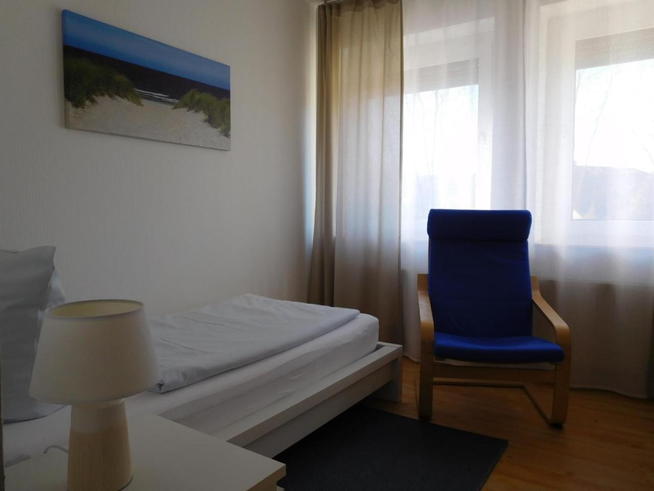 Arkadia Hotel Burgwedel  Bagian luar foto