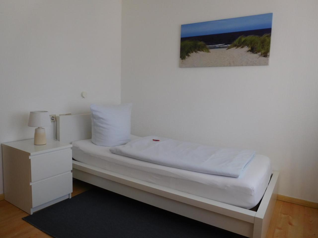 Arkadia Hotel Burgwedel  Bagian luar foto
